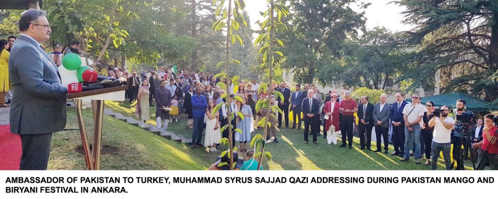 AMBASSADOR OF PAKISTAN TO TURKEY, MUHAMMAD SYRUS SAJJAD QAZI ADDRESSING DURING PAKISTAN MANGO AND BIRYANI FESTIVAL IN ANKARA. DailyLife.pk